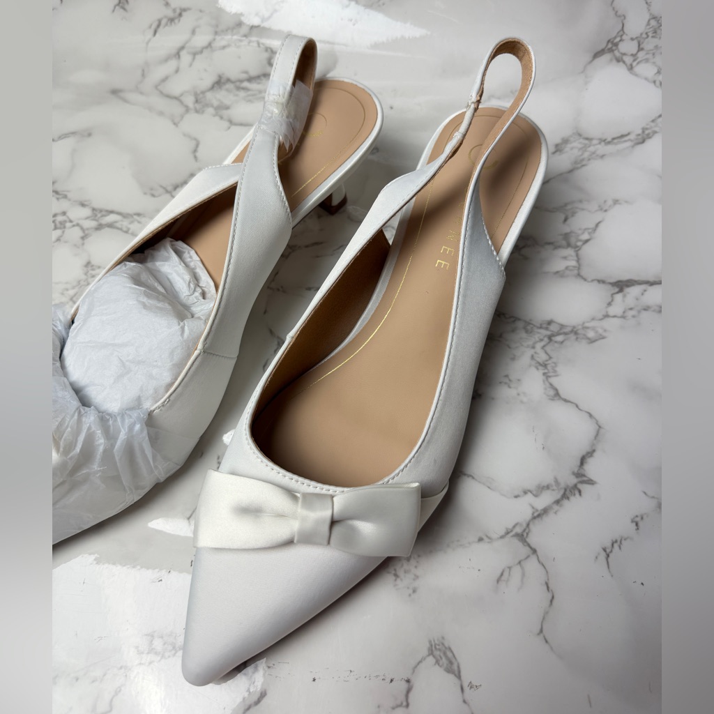 Womenâs Journee Paloma Pump White Us Size 10